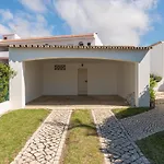 Nyaraló Oura Family House *